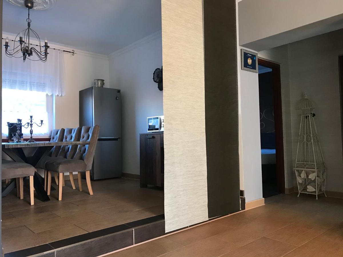 Eden Apartman Algyo ภายนอก รูปภาพ